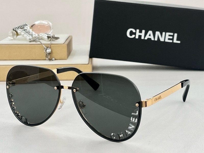 Chanel Sunglasses 121